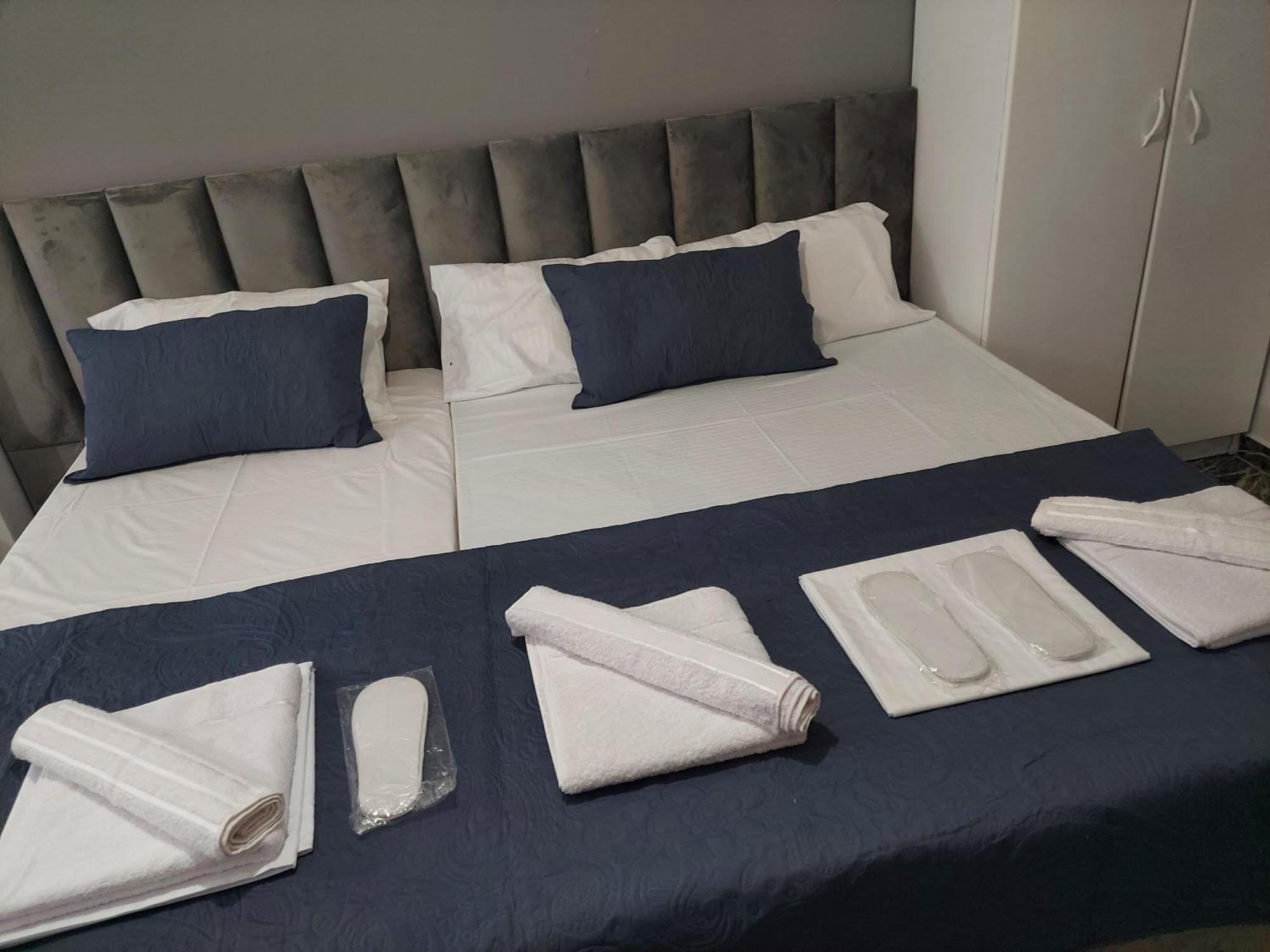 Fama Hotel Shkallnur