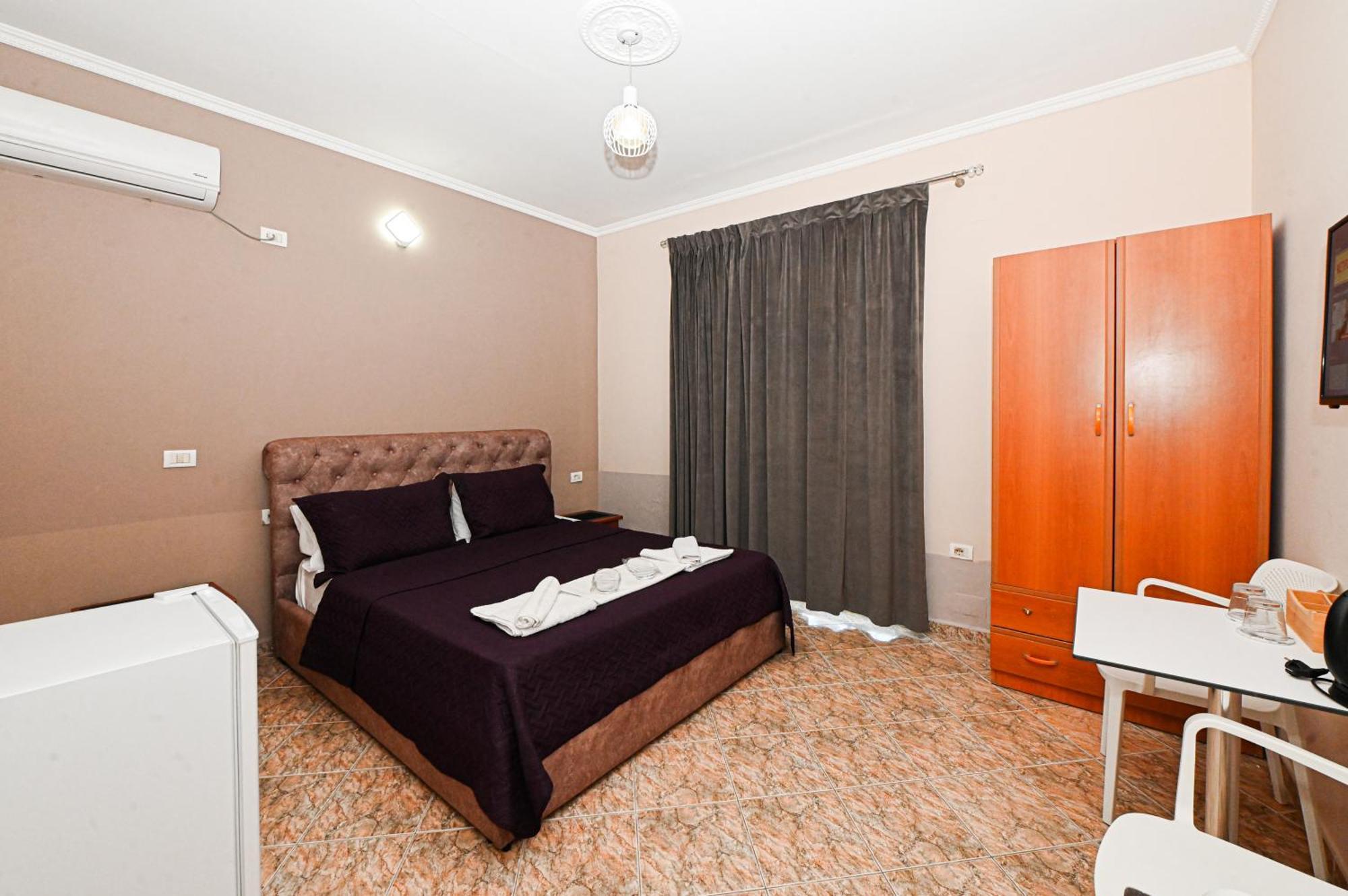 Fama 3* Škalngur