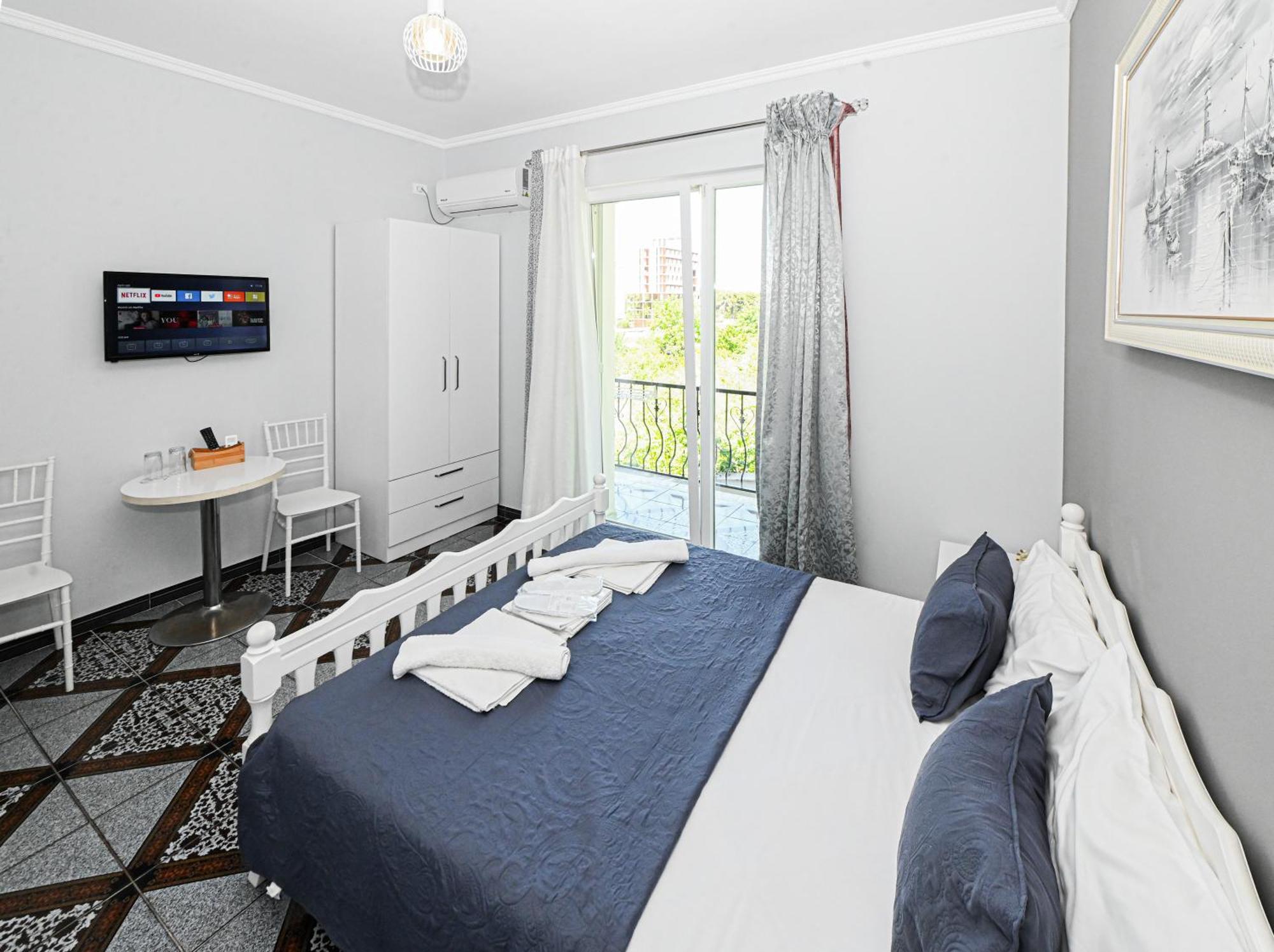 Hotel Fama