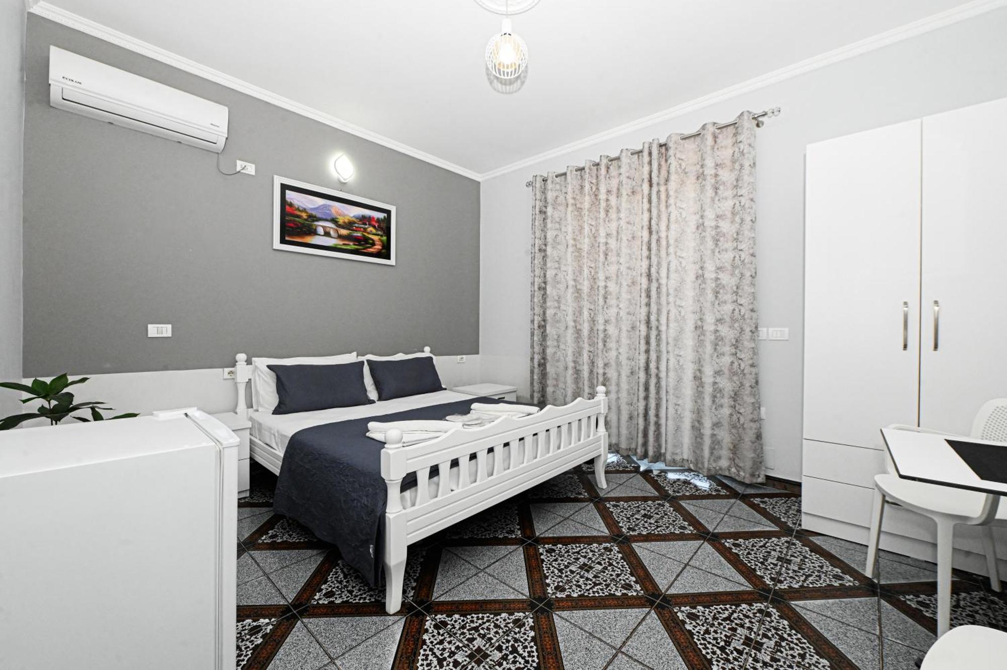 Hotel Fama